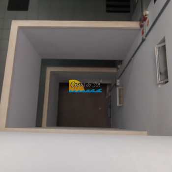 Apartamento em Praia Grande, bairro Tupi