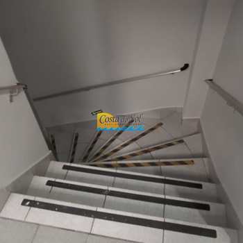 Apartamento em Praia Grande, bairro Tupi