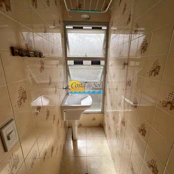 Apartamento em Praia Grande, bairro Caiçara