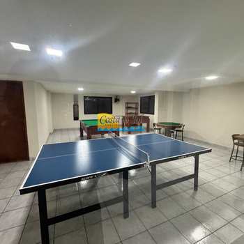 Apartamento em Praia Grande, bairro Canto do Forte