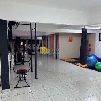Apartamento em Praia Grande, bairro Canto do Forte