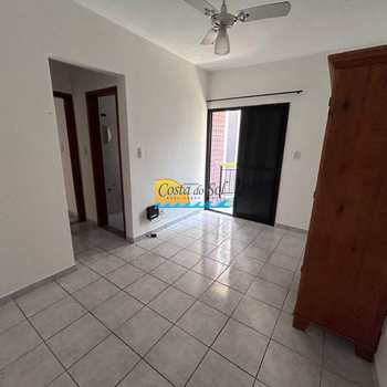 Apartamento em Praia Grande, bairro Canto do Forte