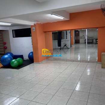 Apartamento em Praia Grande, bairro Canto do Forte