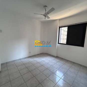 Apartamento em Praia Grande, bairro Canto do Forte