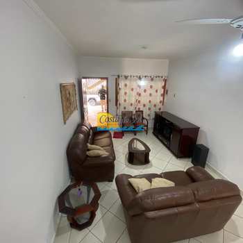 Sobrado em Praia Grande, bairro Guilhermina