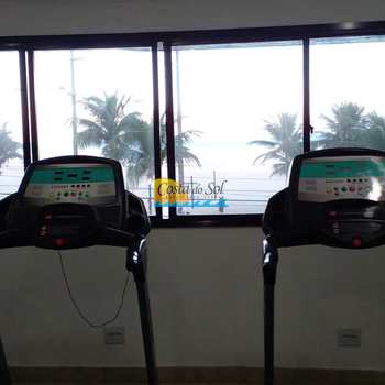 Apartamento em Praia Grande, bairro Guilhermina