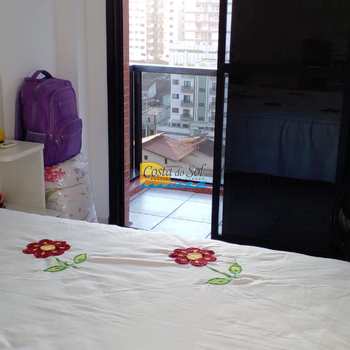 Apartamento em Praia Grande, bairro Guilhermina
