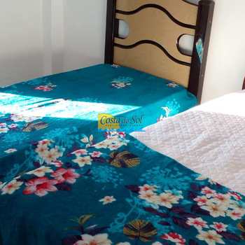 Apartamento em Praia Grande, bairro Guilhermina
