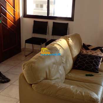 Apartamento em Praia Grande, bairro Guilhermina