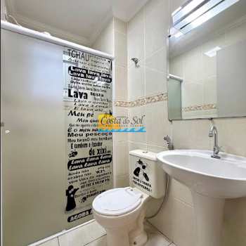 Apartamento em Praia Grande, bairro Guilhermina