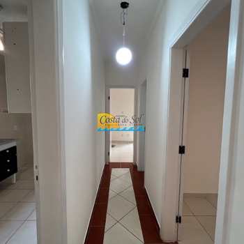 Apartamento em Praia Grande, bairro Guilhermina