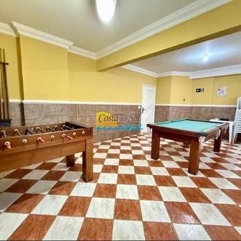 Apartamento em Praia Grande, bairro Guilhermina