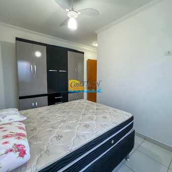 Apartamento em Praia Grande, bairro Aviação