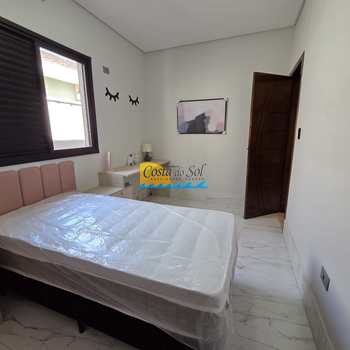 Casa em Praia Grande, bairro Caiçara