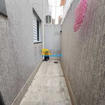 Casa de Condomínio em Praia Grande, bairro Quietude