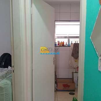 Apartamento em Praia Grande, bairro Guilhermina