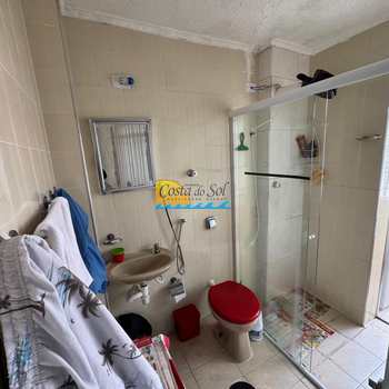 Kitnet em Praia Grande, bairro Guilhermina