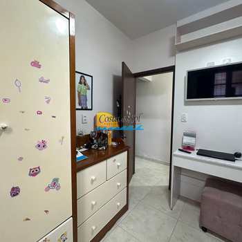 Casa em Praia Grande, bairro Tupi
