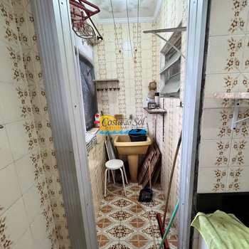 Apartamento em Praia Grande, bairro Guilhermina