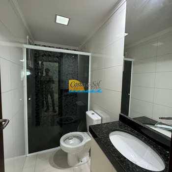 Casa em Praia Grande, bairro Caiçara