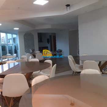 Apartamento em Praia Grande, bairro Guilhermina
