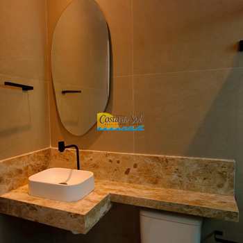 Casa em Praia Grande, bairro Solemar