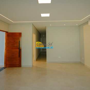 Casa em Praia Grande, bairro Solemar