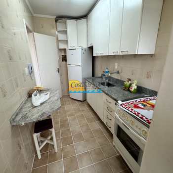 Apartamento em Praia Grande, bairro Boqueirão