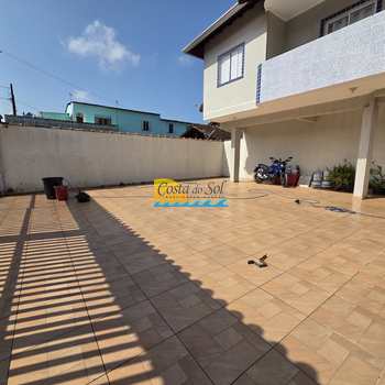 Casa em Praia Grande, bairro Samambaia