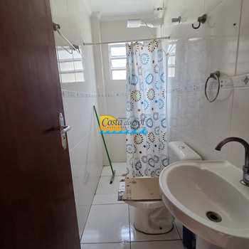 Casa em Praia Grande, bairro Samambaia