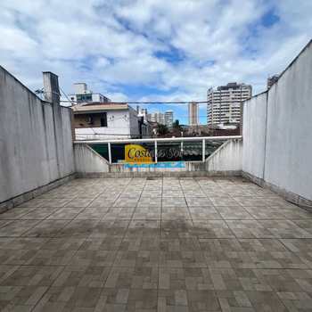 Sobrado em Praia Grande, bairro Boqueirão