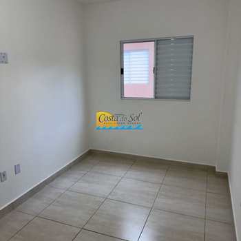 Casa em Praia Grande, bairro Ribeirópolis