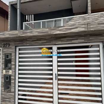 Casa em Praia Grande, bairro Ribeirópolis