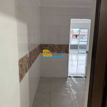 Casa em Praia Grande, bairro Ribeirópolis