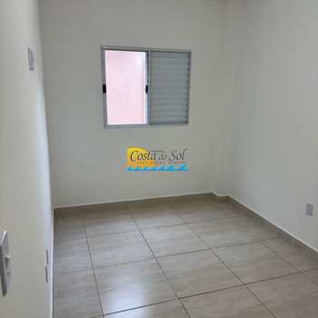 Casa em Praia Grande, bairro Ribeirópolis