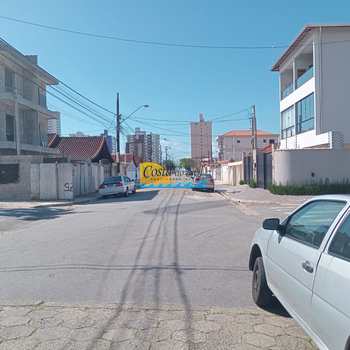 Casa em Praia Grande, bairro Balneário Maracanã