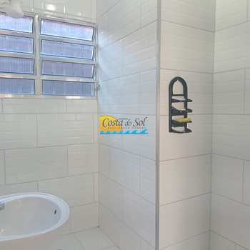 Casa em Praia Grande, bairro Balneário Maracanã