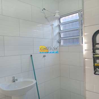 Casa em Praia Grande, bairro Balneário Maracanã