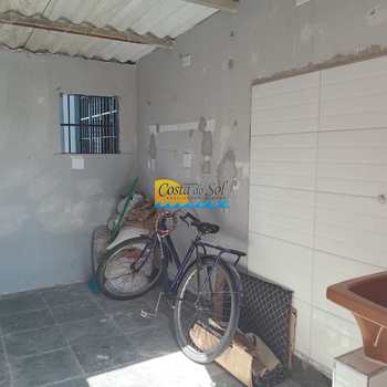 Casa em Praia Grande, bairro Balneário Maracanã