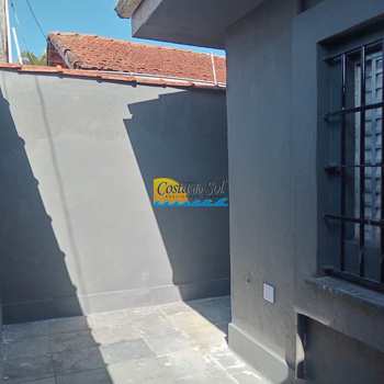 Casa em Praia Grande, bairro Balneário Maracanã