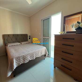 Apartamento em Praia Grande, bairro Guilhermina