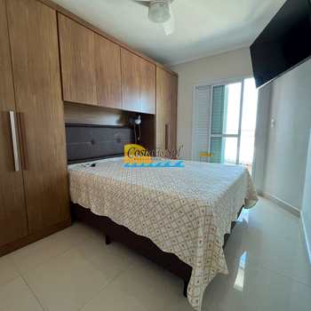Apartamento em Praia Grande, bairro Guilhermina