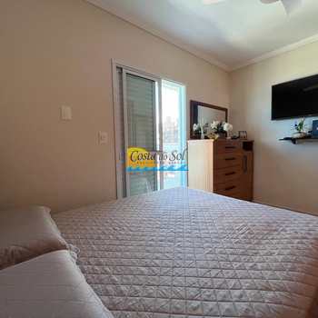 Apartamento em Praia Grande, bairro Guilhermina