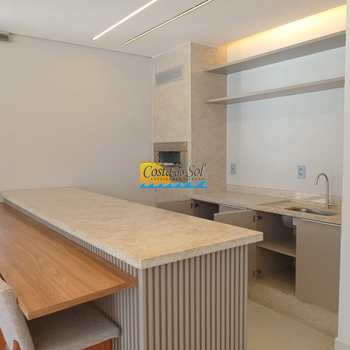 Apartamento em Praia Grande, bairro Guilhermina