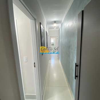 Apartamento em Praia Grande, bairro Guilhermina