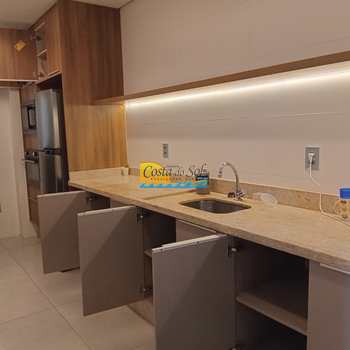 Apartamento em Praia Grande, bairro Guilhermina