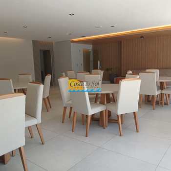 Apartamento em Praia Grande, bairro Guilhermina