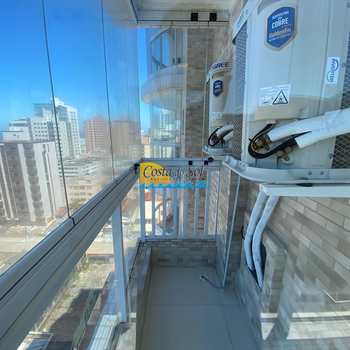 Apartamento em Praia Grande, bairro Guilhermina