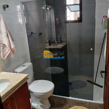 Apartamento em Praia Grande, bairro Ocian