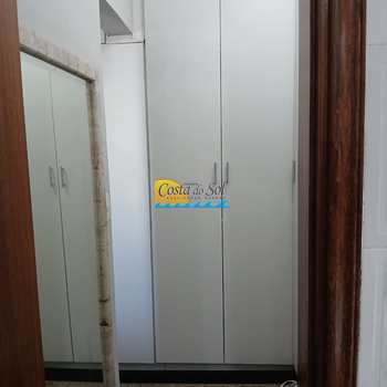 Apartamento em Praia Grande, bairro Ocian